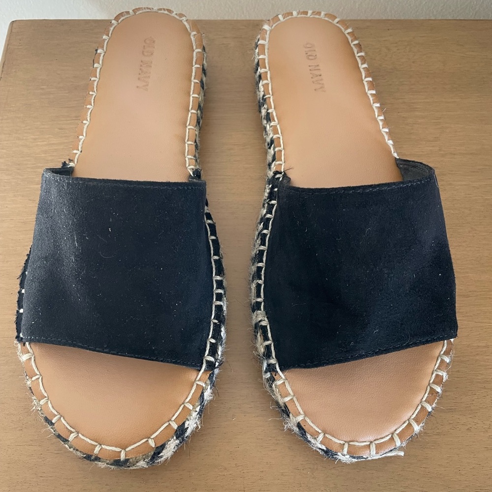 Old Navy Sandals Size 8